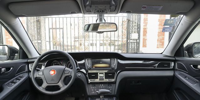 2017款红旗H7 2.0T自动豪华型