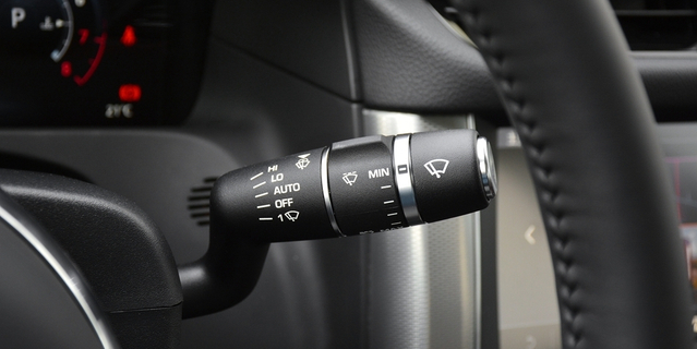 2018款捷豹XFL 2.0T自动250PS尊享版