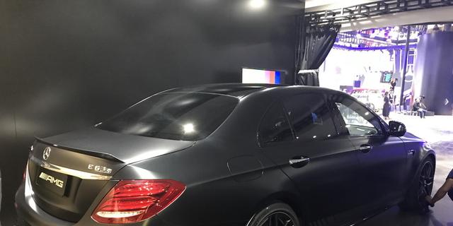 2017广州车展探馆：梅赛德斯-AMG E63S