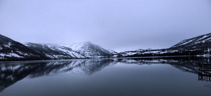 冬季<a href='http://travel.sina.com.cn/xinjiang-lvyou/?from=b-keyword' >新疆</a>-银妆素裹的冰雪世界