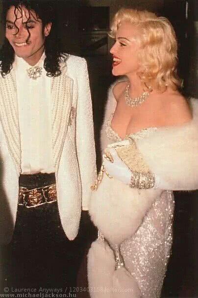 珍贵老照片：1991年麦当娜与杰克逊一起参加奥斯卡典礼