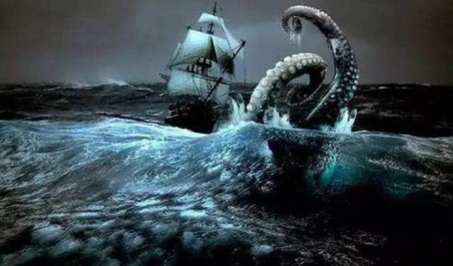 深海中最大乌贼，寿命按天计算，唯一的天敌是“抹香鲸”！