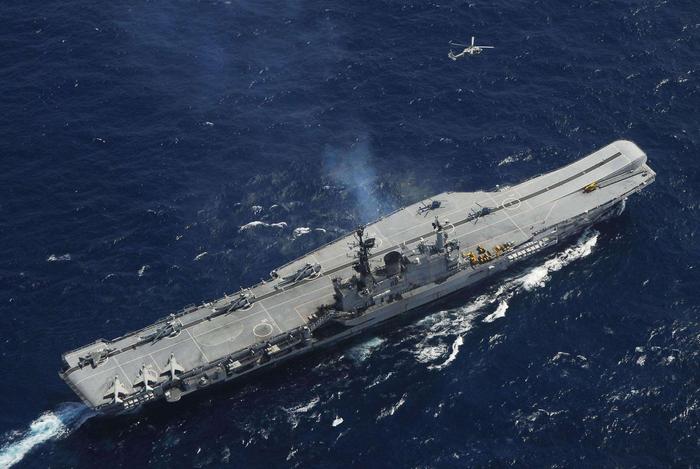 印度电磁弹射航母，将于2020年交付海军！排水量直逼辽宁舰