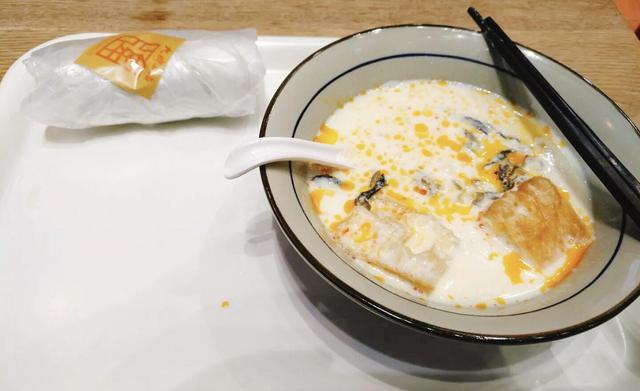 美食攻略｜上海人最爱的早饭“四大金刚”，哪家最好吃？