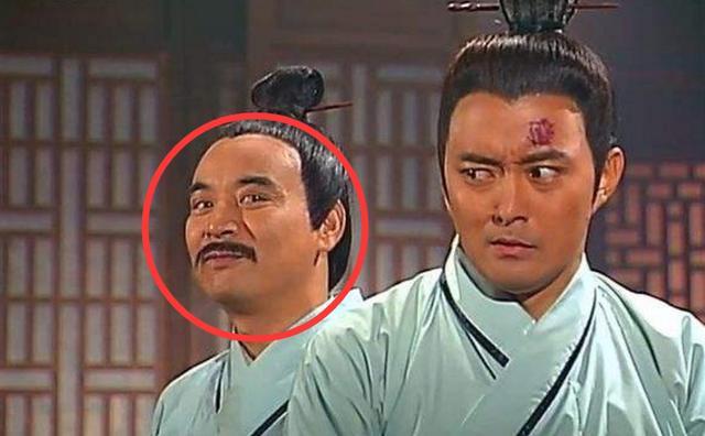 演“尹志平”的四个演员，图四最让观众恨之入骨，其他都是在模仿