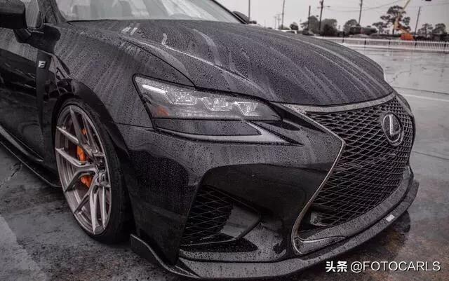 实拍 | 雷克萨斯GS F黑化，前脸设计太凶猛，5.0 V8自吸谁不爱？