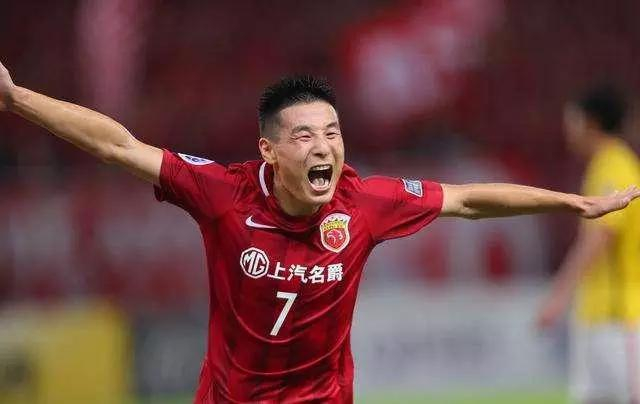 上海上港夺冠 最不开心是上海申花球迷吗