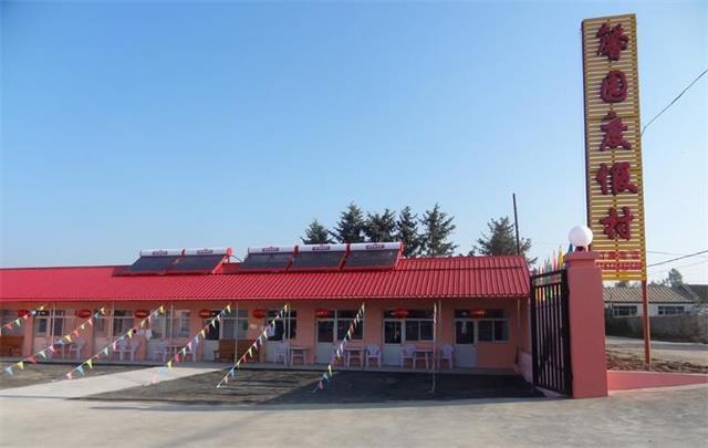围场御道口馨园度假村坝上草原看最美的风景，品尝最地道的莜面