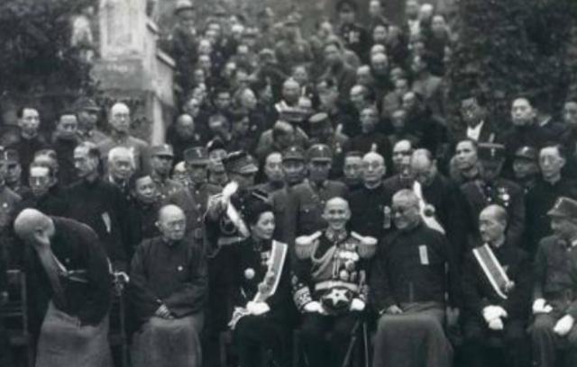 国民党在1926年北伐时，为何只打张作霖，吴佩孚和孙传芳？