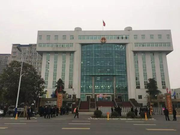 疫情之下，来自亚洲的“杀手”潜入了英国，造成千万英...