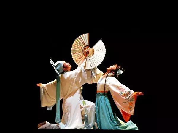 以爱情为主题，梁祝文化公园