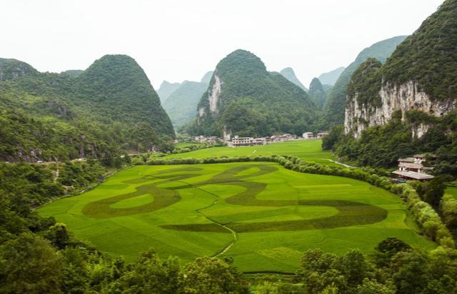 中国最古老的省份，公认的人类发源地，旅游资源还很丰富