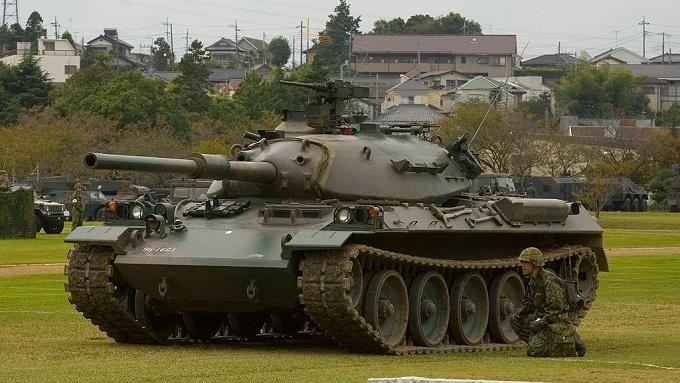 对日本自卫队的74式坦克该怎样来评判性能？性能在当时已属不错