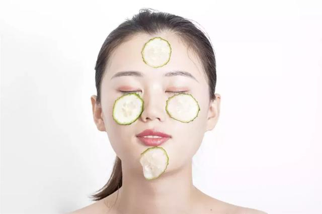 想让皮肤变好,第一步就是了解皮肤两大杀手!