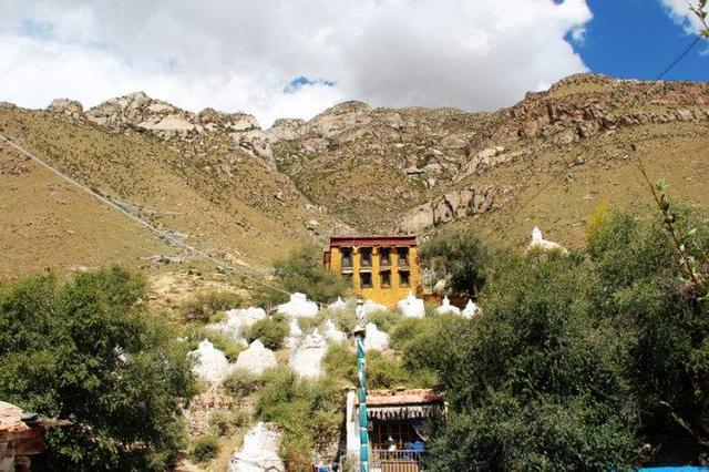 拉萨帕邦喀寺：藏文诞生之地，世界第一块六字真言石碑所在地