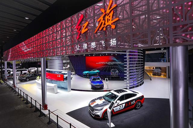 上海车展SUV探馆：Jeep指南者，瑞虎8，红旗HS5，谁最优秀？