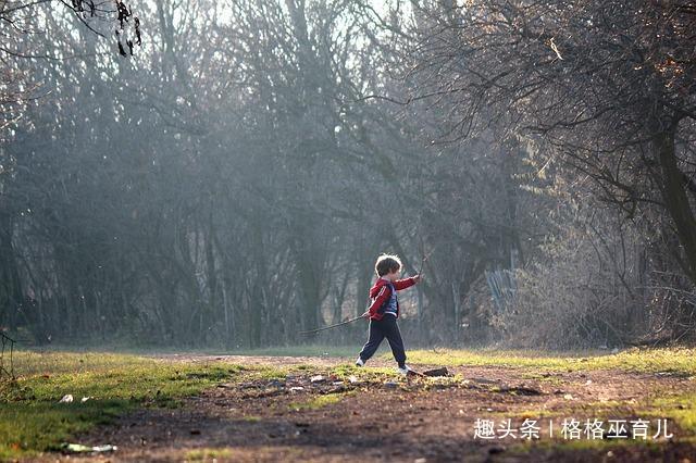 宝宝长大了，开始学走路了，教你3步挑选宝宝学步鞋！