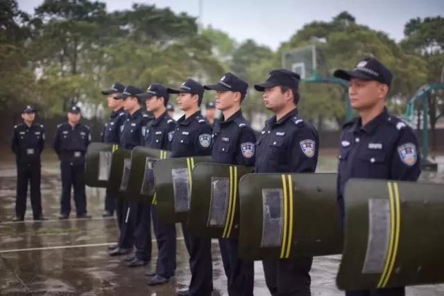 邵东一村一辅警尹鹏程当选湖南好人