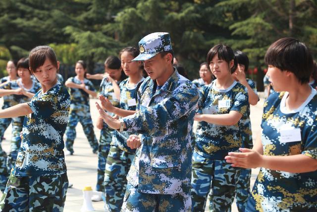 那些靠体育考上大学的特长生，会有前途吗？说出来别不信！