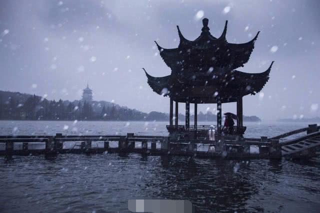 杭州西湖雪景犹如仙境!银装素裹下世界,无法用言语表达美!