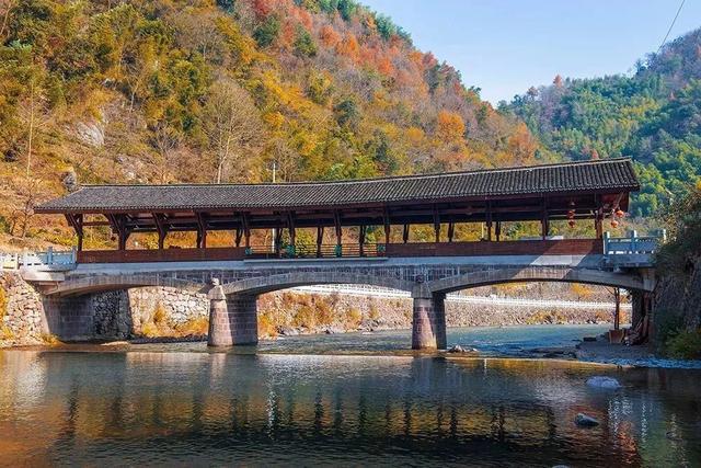 李家坑村，这座隐藏在高山里的历史古村落，隐世又美成诗