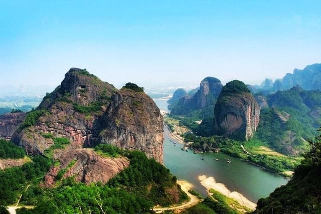 中国四大道教名山，其中这座山是四大名山之首，你去过哪里？