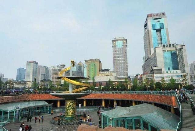 中国西部第一城是这座城市，不是重庆，你知道是哪吗