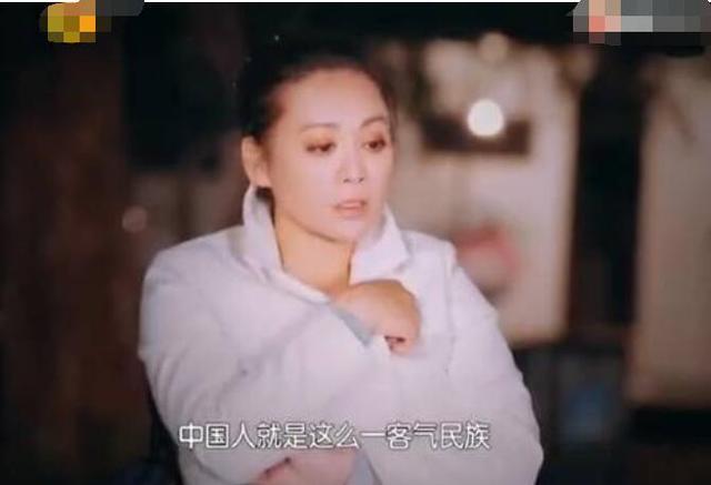 宁静吐槽花少2的人太会演，这已经是她第二次公开处刑花少2的人了
