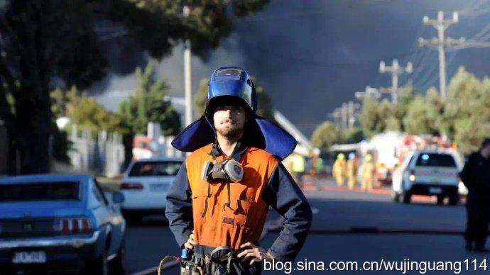 刚刚：墨尔本北区发生爆炸，百名消防员紧急救援！