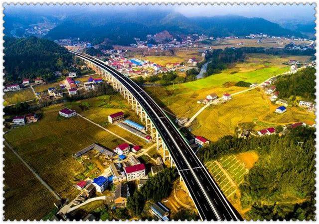 湖南喜迎新高速,投资102亿,沿线常德,张家界经济即将全面爆发！
