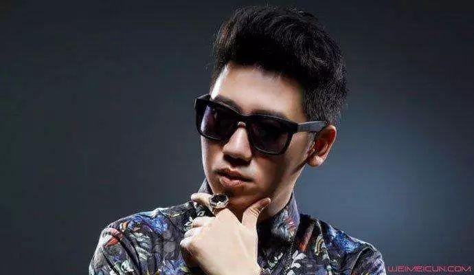他自称中国DJ第一人，拥有百万粉丝 网友：不欢迎只会抄袭的人！
