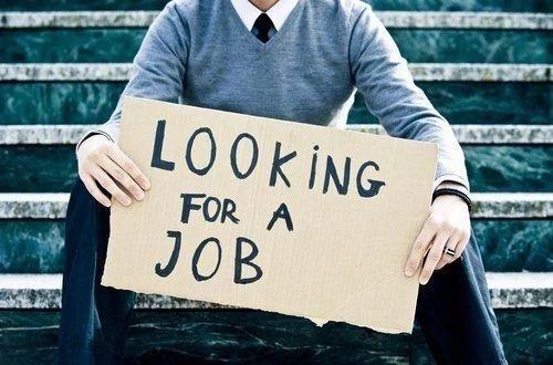 40岁失业的人有多惨？他们可能“放下身段”也还是找不到工作