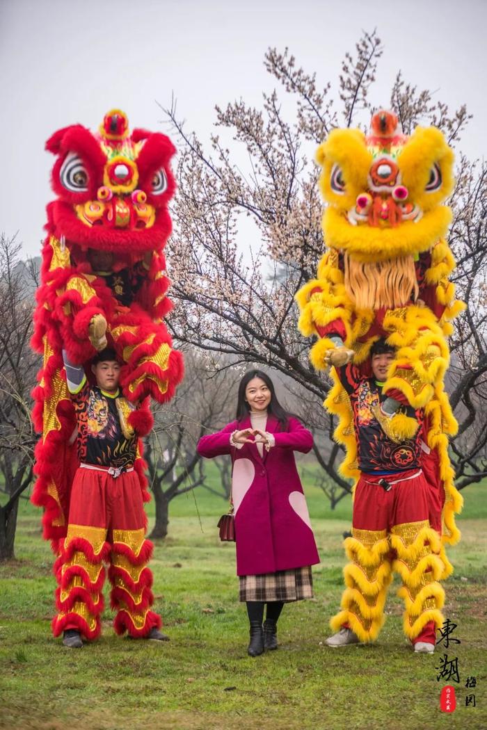 武汉人的新年赏梅根据地，和家人来东湖梅园团聚祈福闹新春！