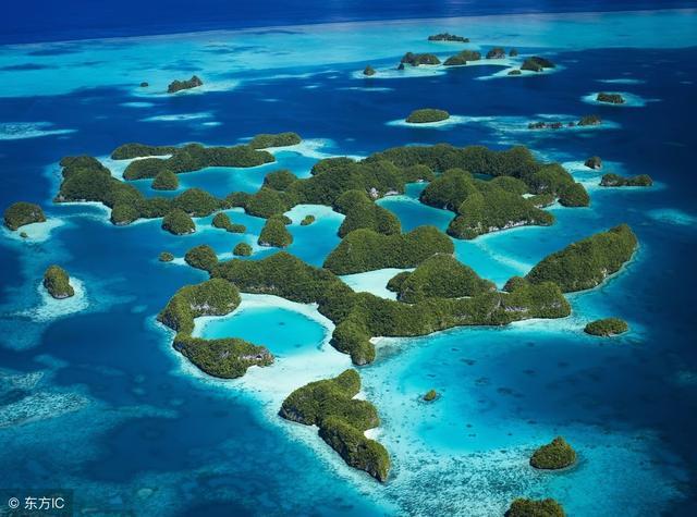 帕劳群岛(Palau)——蓝绿色的潜水胜地