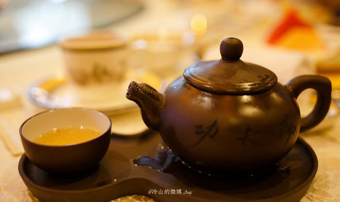 日月谷的特色菜,你以为是功夫茶,其实,它是一杯玛卡功夫汤,养身