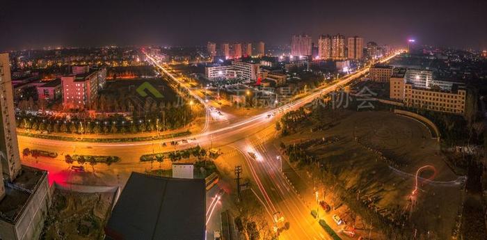 流光溢彩，点亮辉县——美丽的辉县夜景等你来