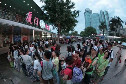 无须再到人工窗口更换纸质票！鼓浪屿飞猪旗舰店实现码上游