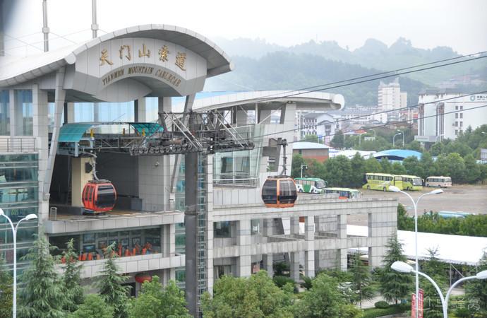 张家界天门山玻璃栈道旅友攻略，游客的真实体验，看看大家怎么说