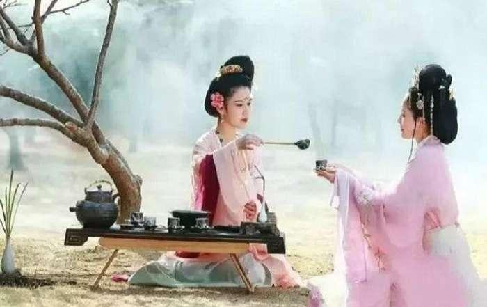 唐朝女人有多美，石榴裙下死，做鬼也风流