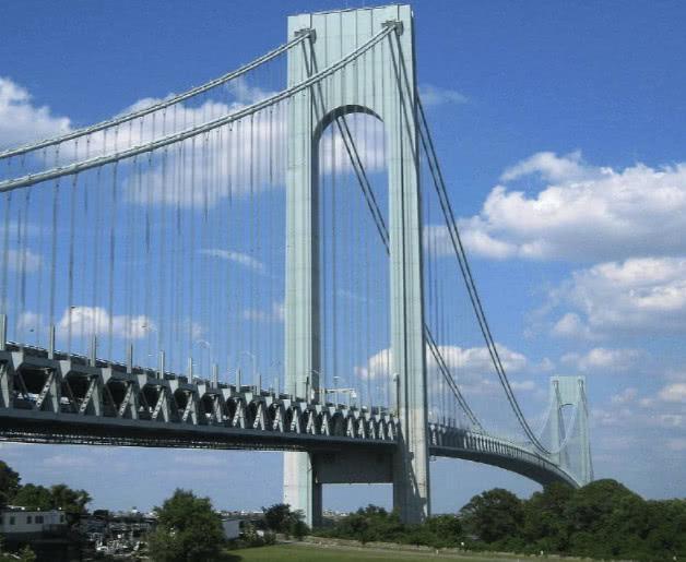美国最长大桥，翻修时用中国钢铁却遭全民抵制，说出原因众人沉默
