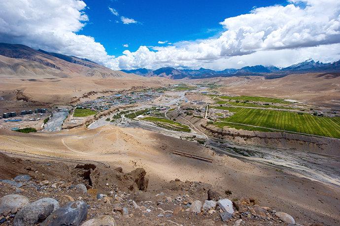 <a href='http://travel.sina.com.cn/xizang-lvyou/?from=b-keyword' ><em>西藏</em></a><a href='http://travel.sina.com.cn/ali-lvyou/?from=b-keyword' ><em>阿里</em></a>普兰:被世人遗忘的孔雀王朝