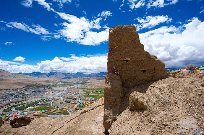 <a href='http://travel.sina.com.cn/xizang-lvyou/?from=b-keyword' ><em>西藏</em></a><a href='http://travel.sina.com.cn/ali-lvyou/?from=b-keyword' ><em>阿里</em></a>普兰:被世人遗忘的孔雀王朝