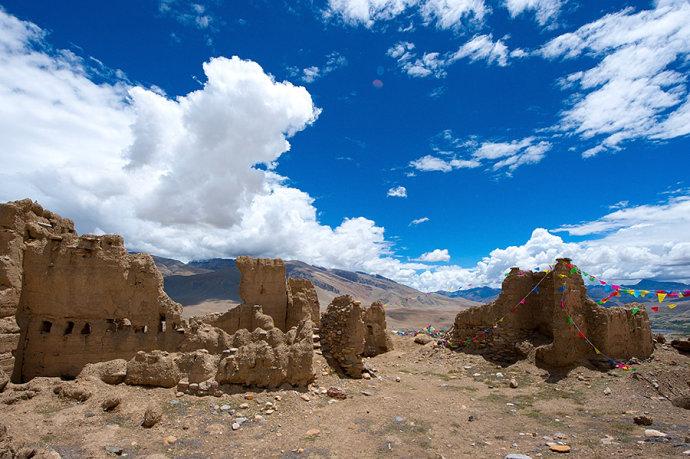 <a href='http://travel.sina.com.cn/xizang-lvyou/?from=b-keyword' ><em>西藏</em></a><a href='http://travel.sina.com.cn/ali-lvyou/?from=b-keyword' ><em>阿里</em></a>普兰:被世人遗忘的孔雀王朝