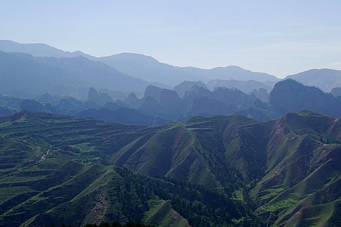在<a href='http://travel.sina.com.cn/qinghai-lvyou/?from=b-keyword' >青海</a>,浊浪滔天的黄河也可以如此清澈美丽