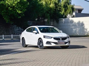 最亲民的百姓车，顶配8万，油耗6L，不火都难