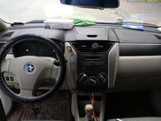 高性价比二手轿车启辰D50，空间比同级别车大，隔音表现很优秀