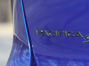 50万级也很划算！别克GL8都不如它大，油耗每公里能节约2毛8