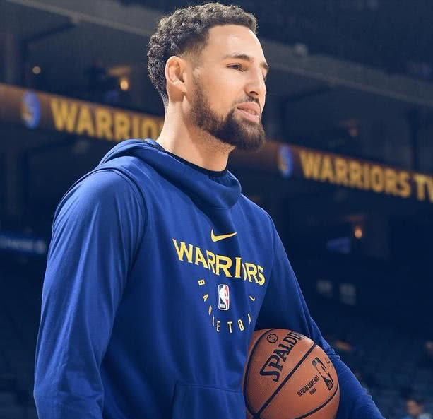 克莱外线发威成胜负关键转折点