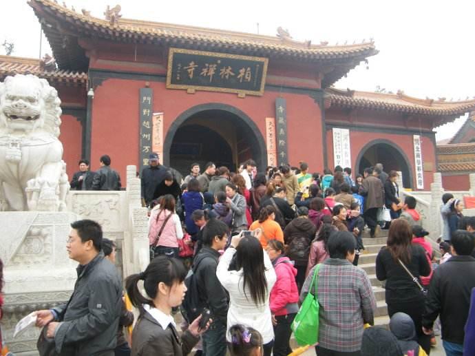 号称中国最灵验寺庙,距今有千年历史,听说有“佛圣”之称!
