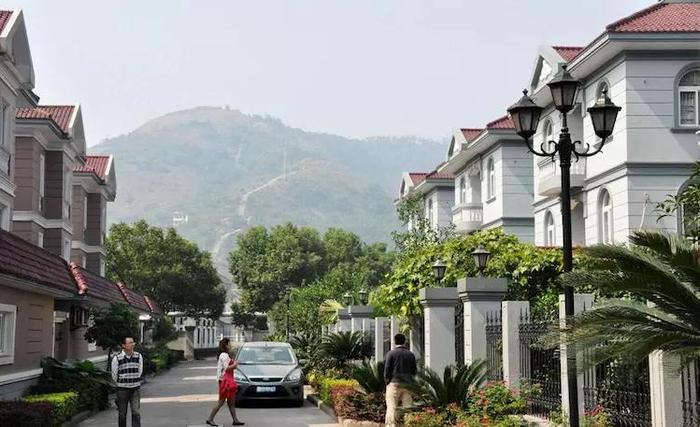 浙江最富有的村庄，称浙江首富村，全村1079人，知道的人不多
